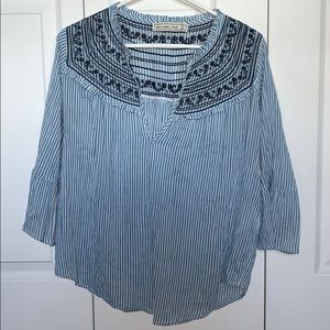 Striped detailed blouse